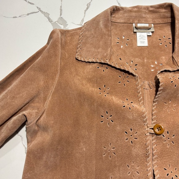 Vintage Coldwater Creek Suede Leather Jacket Laser Cut Floral Boho Women’s M - Picture 4 of 14
